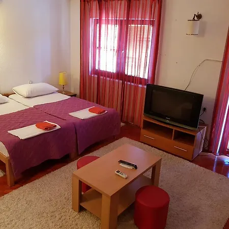 Goa Gasthuis Mostar