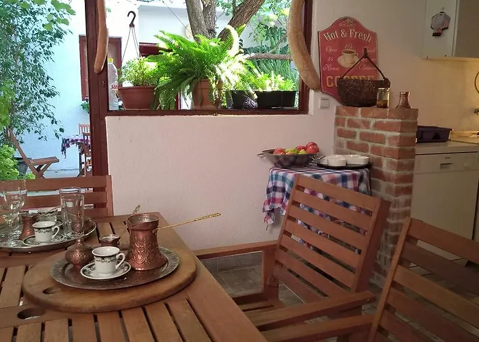 果阿莫斯塔尔旅馆 招待所 莫斯塔尔