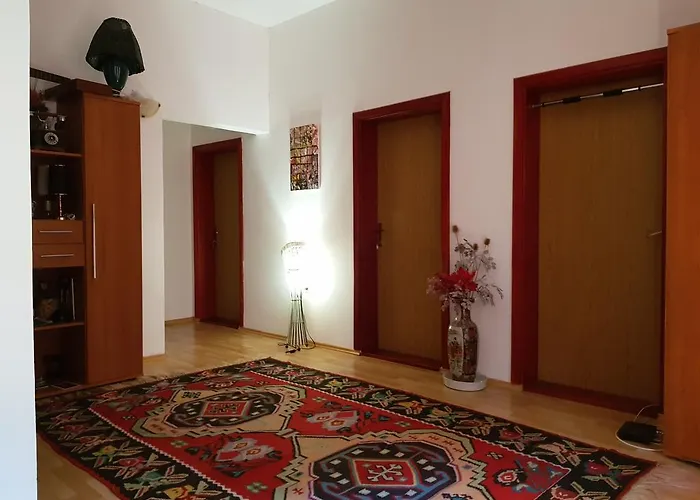 果阿莫斯塔尔旅馆 3* 莫斯塔尔